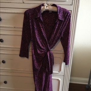 Maternity wrap dress